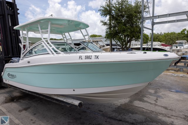 Pre-Owned 2022  powered Robalo Boat for sale